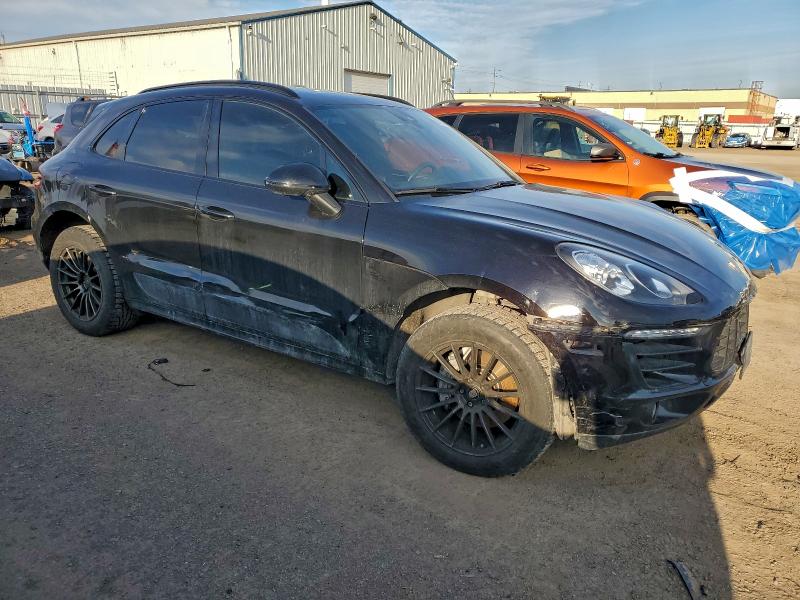 Photo 4 from auction – 2017 PORSCHE MACAN S with VIN WP1AB2A59HLB19369