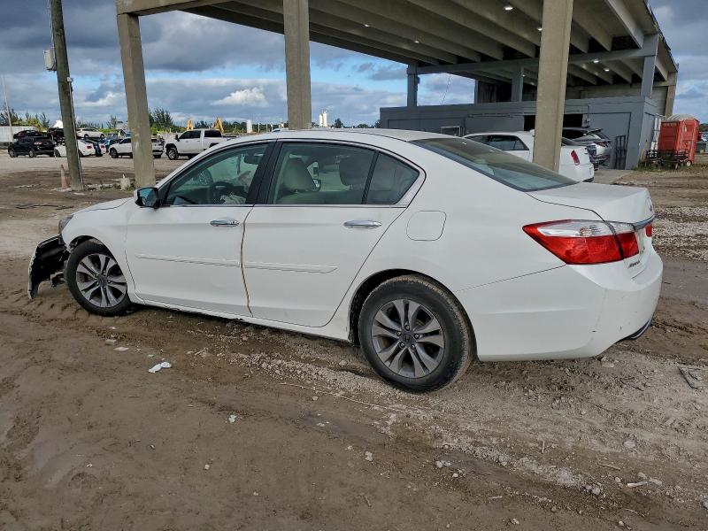 Photo 2 from auction – 2015 HONDA ACCORD with VIN 1HGCR2F33FA217224