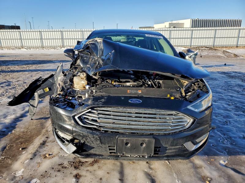 Photo 5 from auction – 2017 FORD FUSION SE with VIN 3FA6P0HD1HR240950