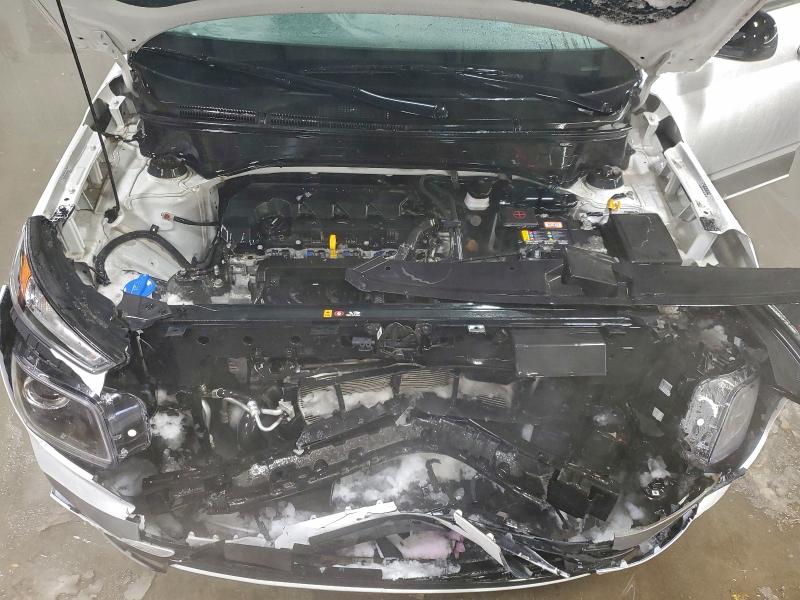 Photo 11 from auction – 2023 HYUNDAI VENUE SEL with VIN KMHRC8A32PU235696