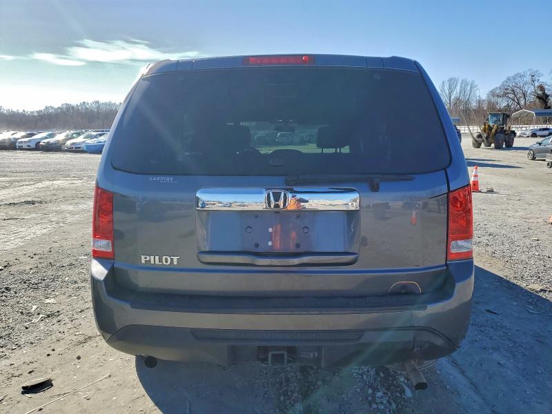 Photo 6 from auction – 2014 HONDA PILOT LX with VIN 5FNYF3H29EB022886