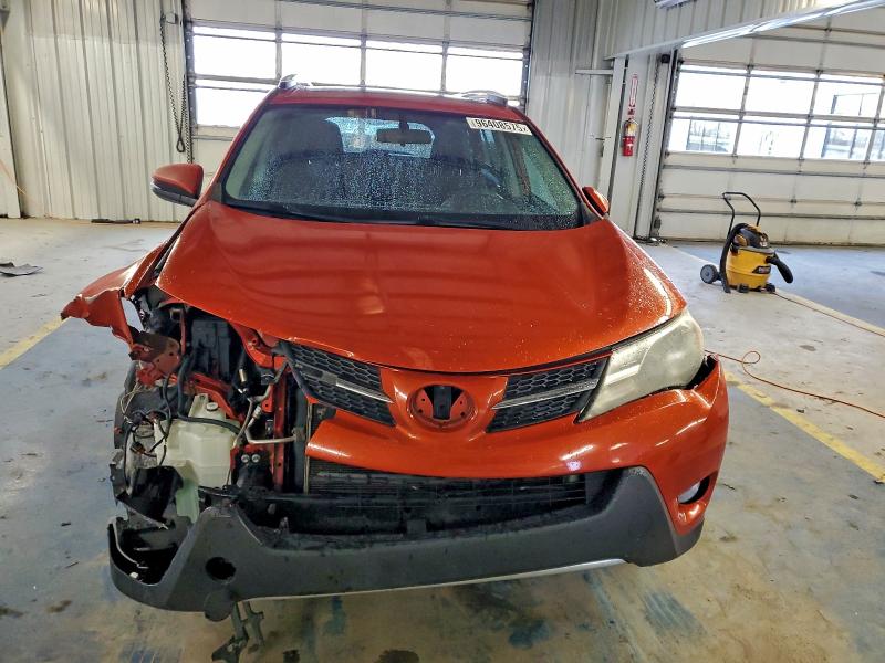 Photo 5 from auction – 2015 TOYOTA RAV4 XLE with VIN 2T3RFREV4FW279519