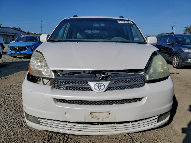 Photo 5 from auction – 2004 TOYOTA SIENNA XLE with VIN 5TDZA22C64S194978