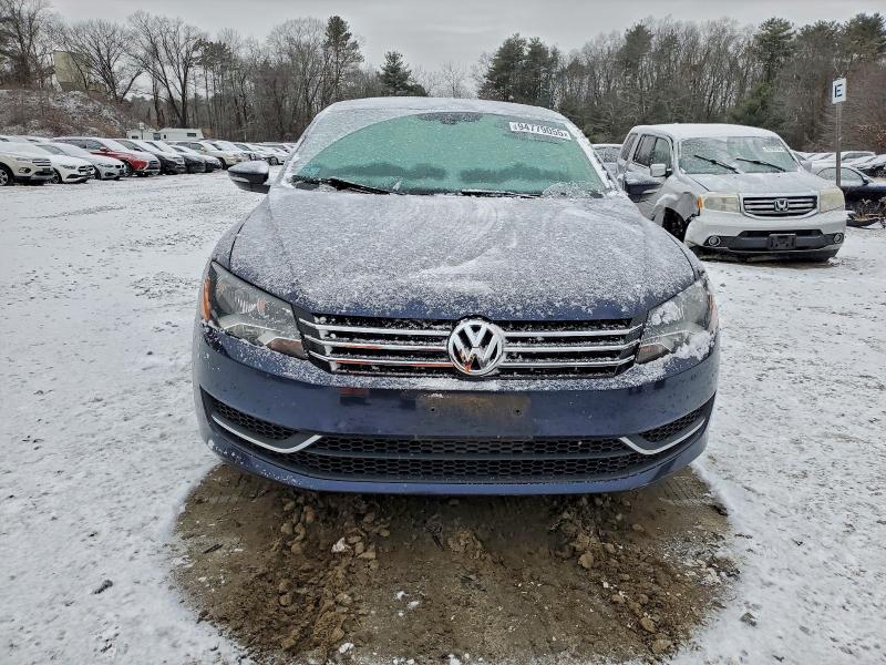 Photo 5 from auction – 2012 VOLKSWAGEN PASSAT SE with VIN 1VWBP7A35CC087805