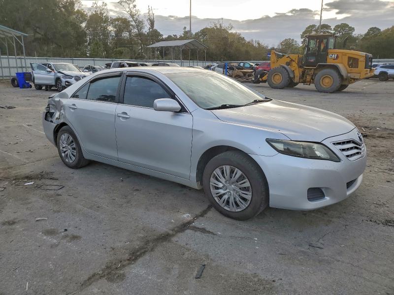 Photo 4 from auction – 2011 TOYOTA CAMRY BASE with VIN 4T1BF3EK6BU167201