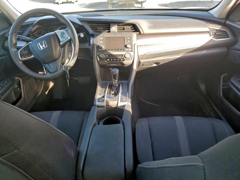 Photo 8 from auction – 2016 HONDA CIVIC with VIN 19XFC2F57GE083962