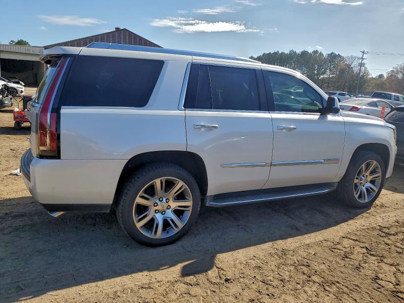 Photo 3 from auction – 2016 CADILLAC ESCALADE L with VIN 1GYS3BKJ9GR441949