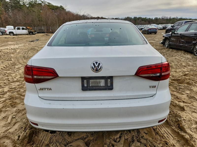 Photo 6 from auction – 2017 VOLKSWAGEN JETTA S with VIN 3VW2B7AJ7HM387123