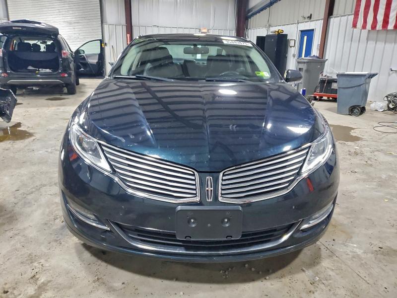 Photo 5 from auction – 2014 LINCOLN MKZ with VIN 3LN6L2J95ER830695