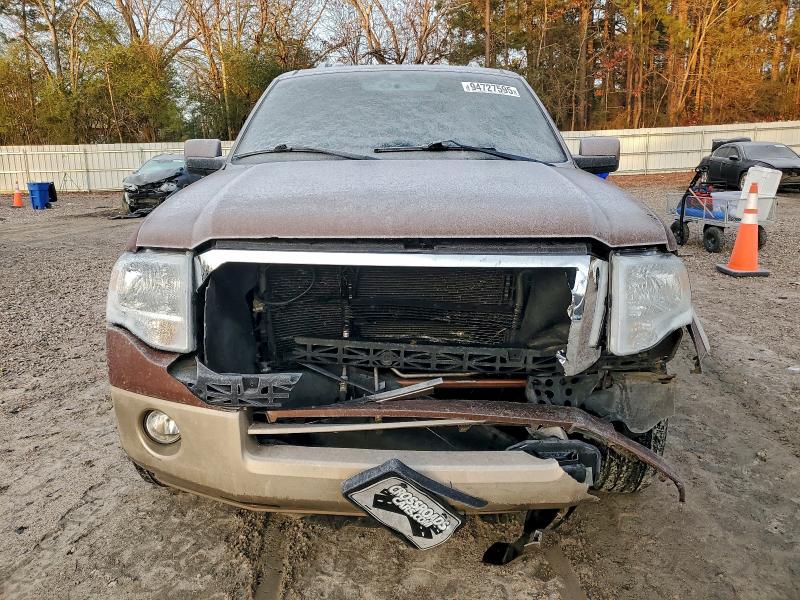 Photo 5 from auction – 2011 FORD EXPEDITION with VIN 1FMJU1H54BEF00727