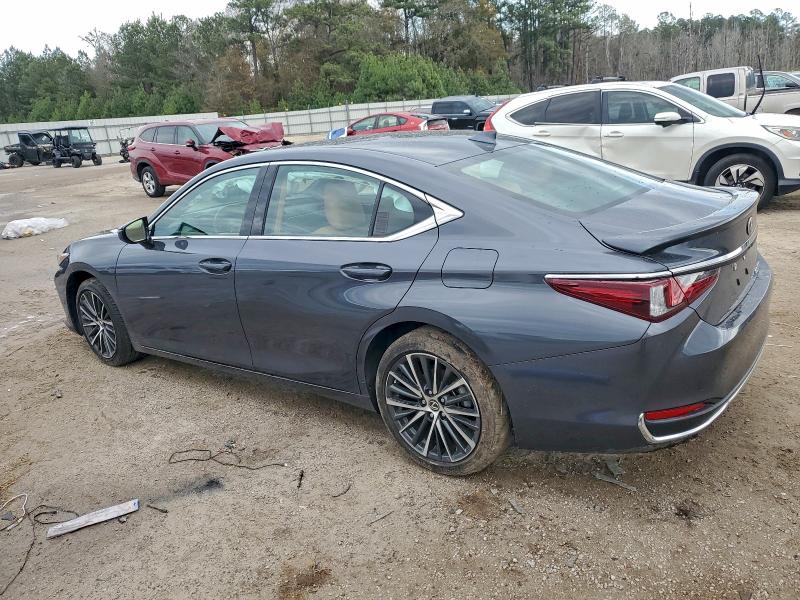 Photo 2 from auction – 2022 LEXUS ES 300H BA with VIN 58ADA1C19NU025685