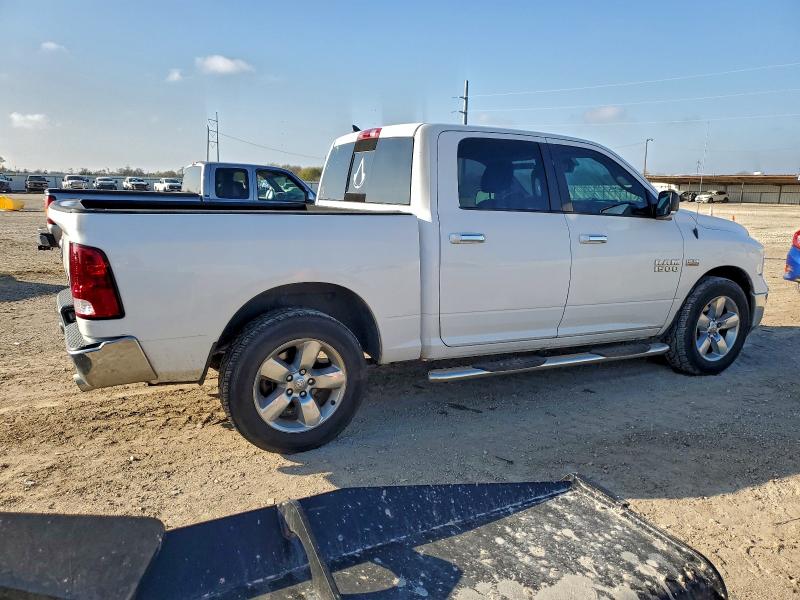 Photo 3 from auction – 2015 RAM 1500 SLT with VIN 1C6RR6LTXFS590699