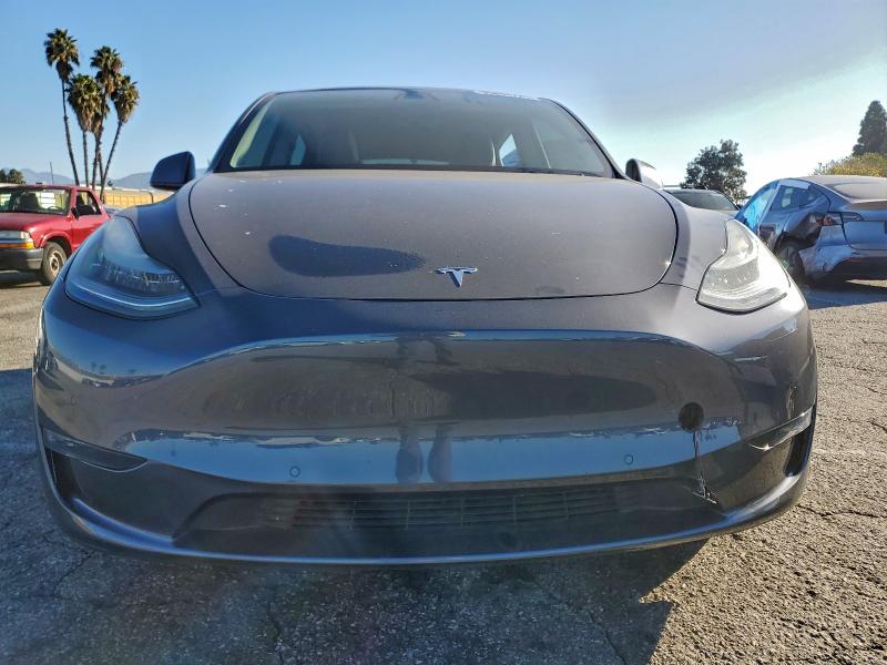 Photo 5 from auction – 2020 TESLA MODEL Y with VIN 5YJYGDEE5LF016369