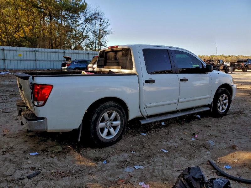 Photo 3 from auction – 2014 NISSAN TITAN S with VIN 1N6BA0ED6EN504075