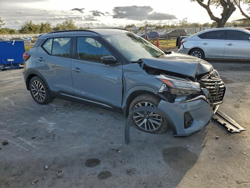 Photo 4 from auction – 2021 NISSAN KICKS SR with VIN 3N1CP5DV2ML466648