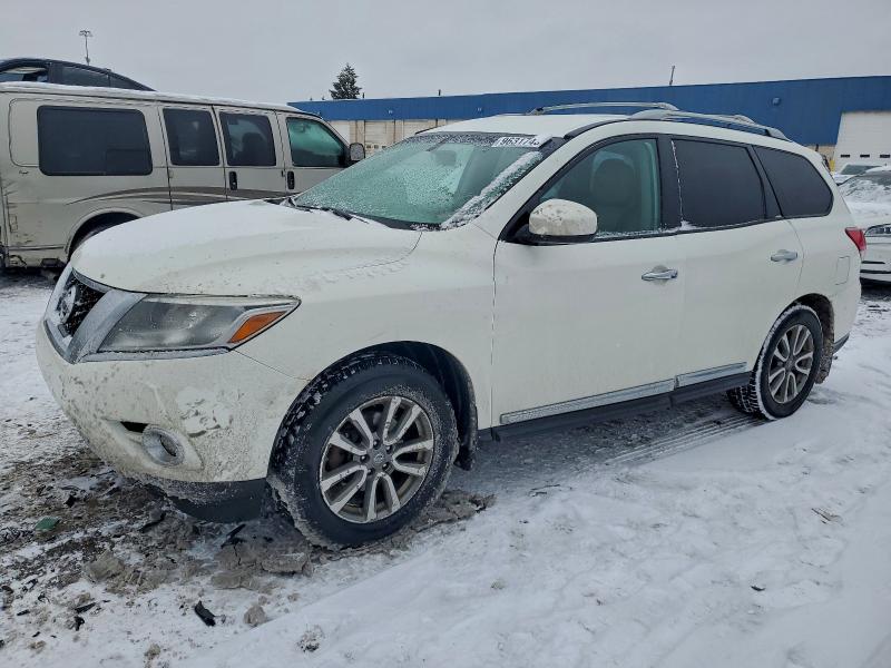 NISSAN PATHFINDER 2013 with VIN 5N1AR2MM1DC608077 - Photo from auction