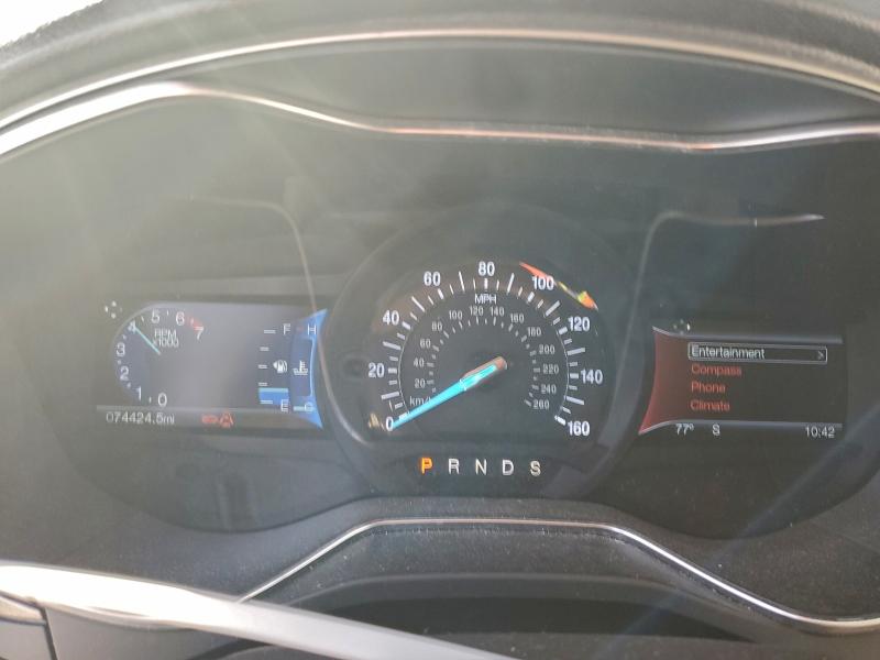 Photo 9 from auction – 2016 FORD FUSION SE with VIN 3FA6P0HD6GR155052