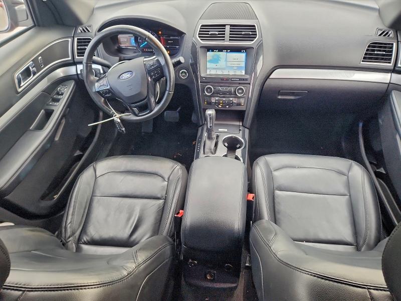 Photo 8 from auction – 2017 FORD EXPLOR XLT with VIN 1FM5K7DH2HGC89308