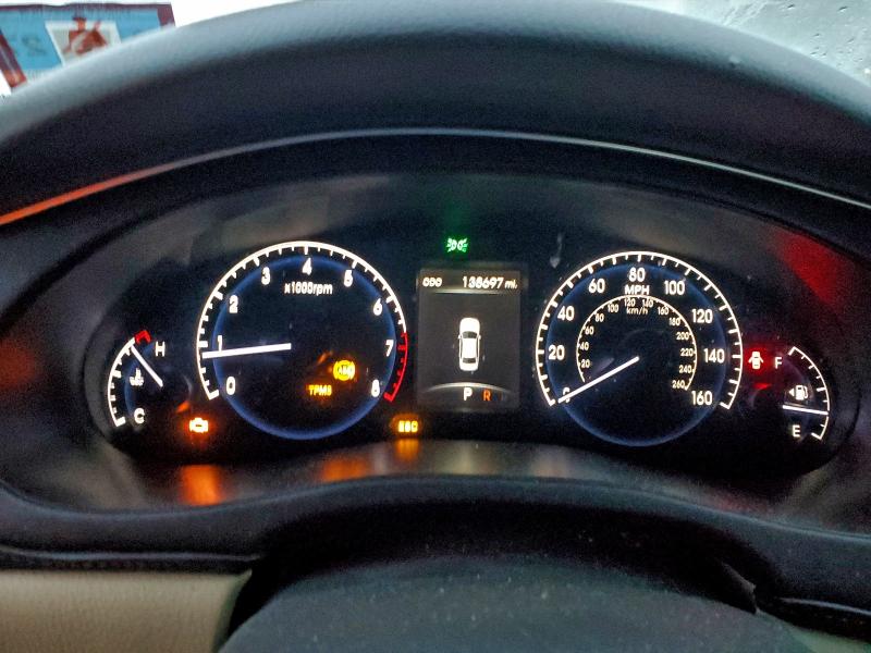 Photo 9 from auction – 2012 HYUNDAI GENESIS 3. with VIN KMHGC4DD6CU194942