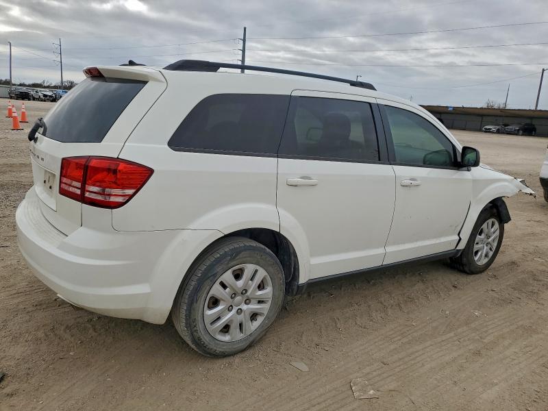 Photo 3 from auction – 2016 DODGE JOURNEY SE with VIN 3C4PDCAB9GT101183