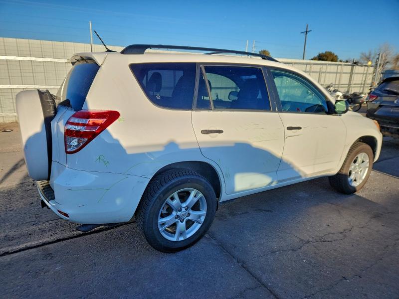 Photo 3 from auction – 2011 TOYOTA RAV4 with VIN JTMZF4DV3B5041022