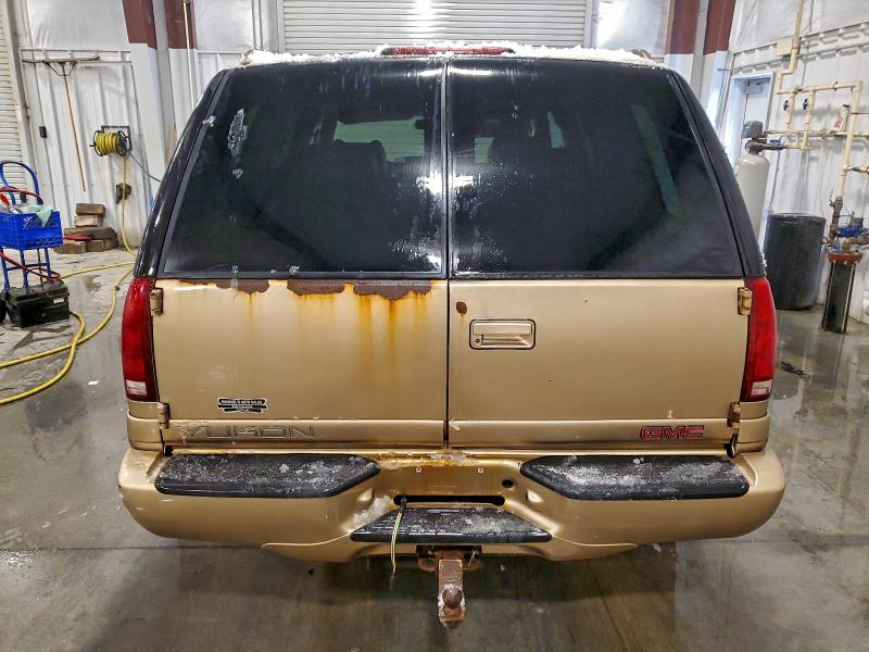 Photo 6 from auction – 2000 GMC YUKON DENA with VIN 1GKEK13RXYR136888