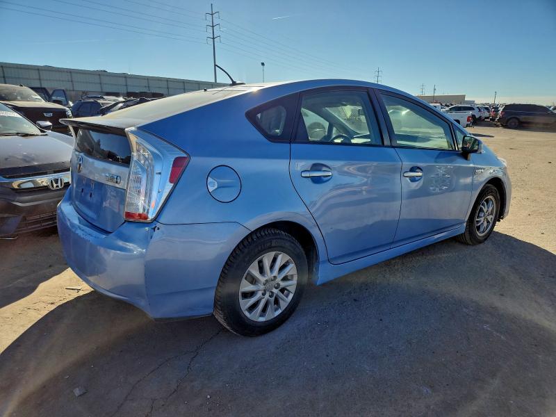 Photo 3 from auction – 2014 TOYOTA PRIUS PLUG with VIN JTDKN3DP3E3060654