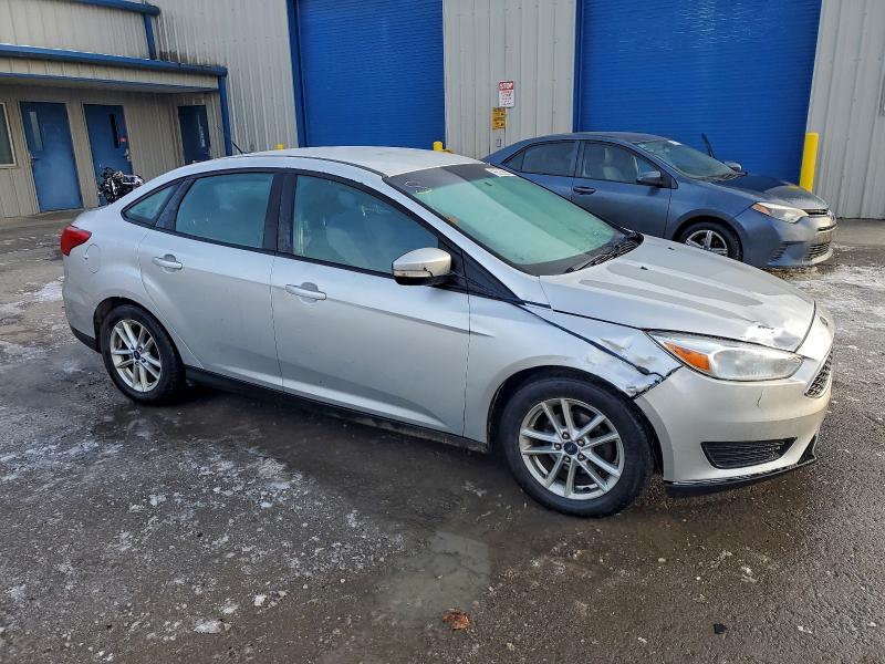 Photo 4 from auction – 2015 FORD FOCUS SE with VIN 1FADP3F25FL355587