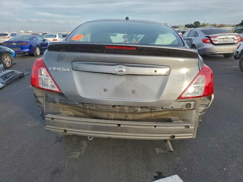 Photo 6 from auction – 2018 NISSAN VERSA S with VIN 3N1CN7AP8JL801768