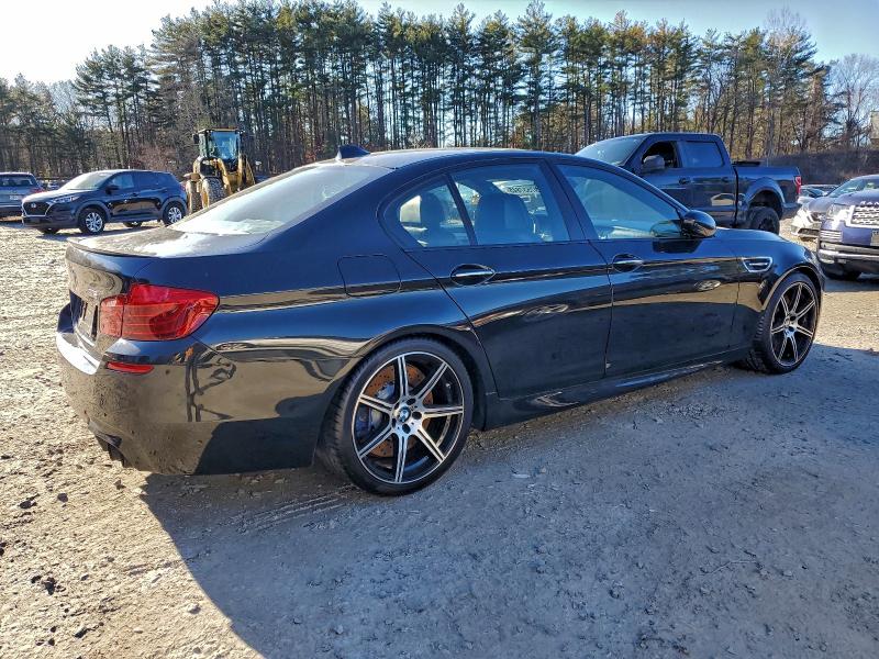 Photo 3 from auction – 2014 BMW M5 with VIN WBSFV9C56ED097429