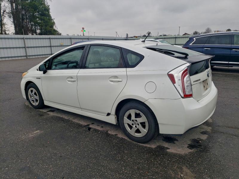 Photo 2 from auction – 2012 TOYOTA PRIUS with VIN JTDKN3DU2C1481280