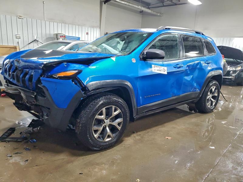 JEEP CHEROKEE T 2017 with VIN 1C4PJMBB4HW608937 - Photo from auction