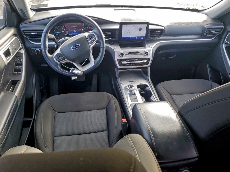 Foto 8 de la subasta – 2022 FORD EXPLORER X con VIN 1FMSK7DH4NGA35050