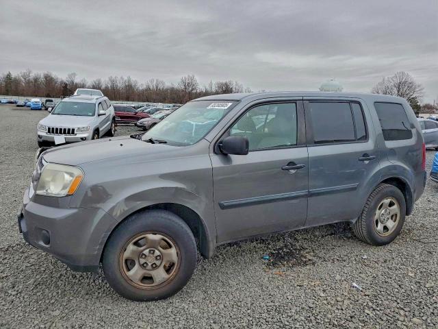 HONDA PILOT LX 2011 with VIN 5FNYF4H22BB098144 - Photo from auction