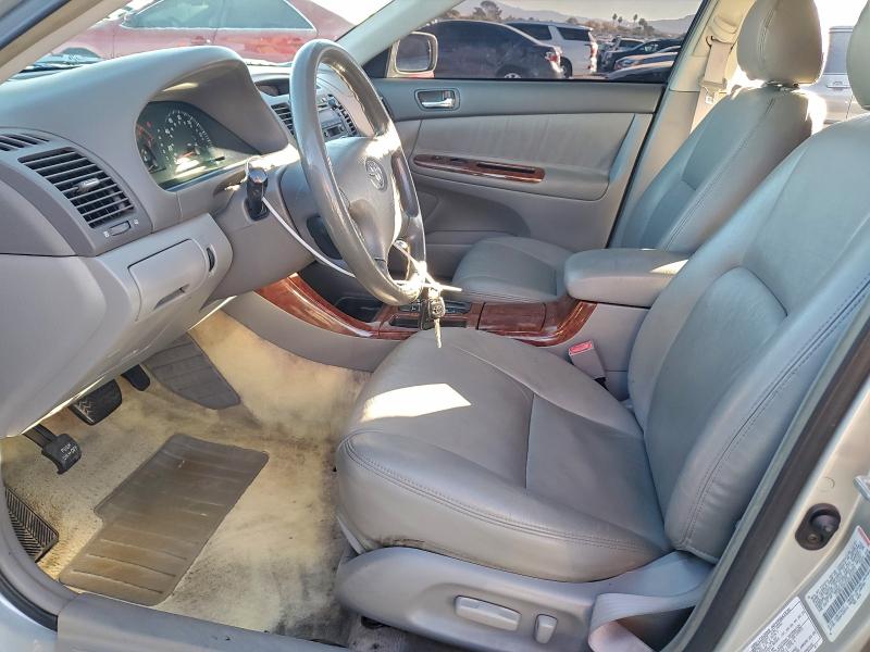 Photo 7 from auction – 2002 TOYOTA CAMRY LE with VIN JTDBE32K020053374