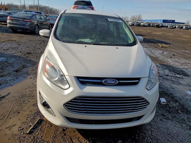 Photo 5 from auction – 2016 FORD C-MAX SEL with VIN 1FADP5BU0GL104271