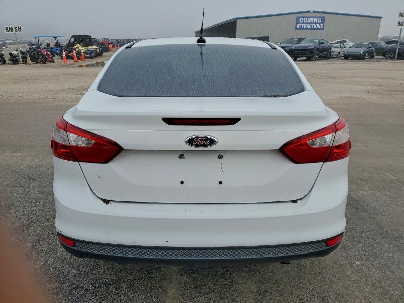 Photo 6 from auction – 2014 FORD FOCUS SE with VIN 1FADP3F27EL377833