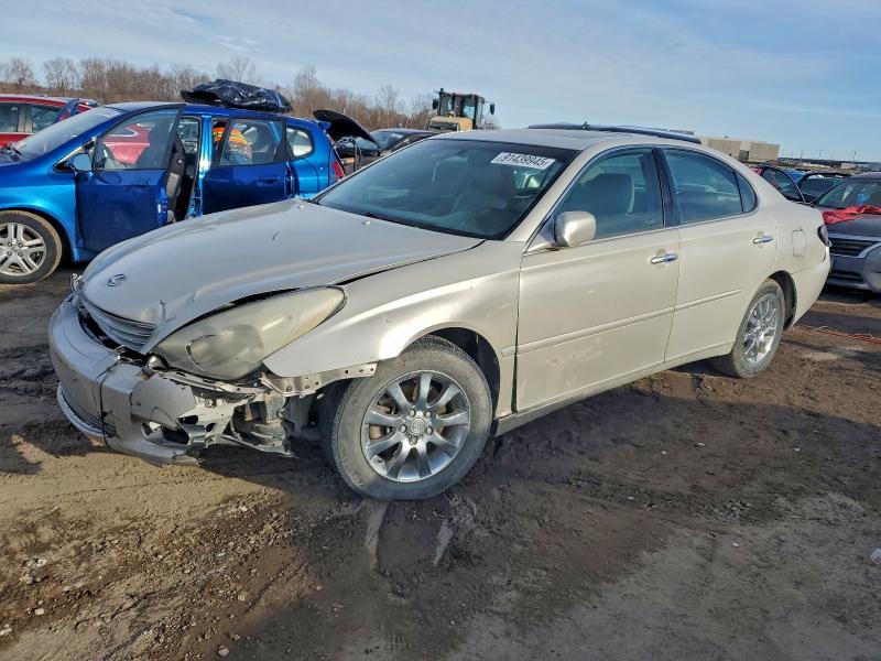 LEXUS ES 330 2004 with VIN JTHBA30G945011445 - Photo from auction