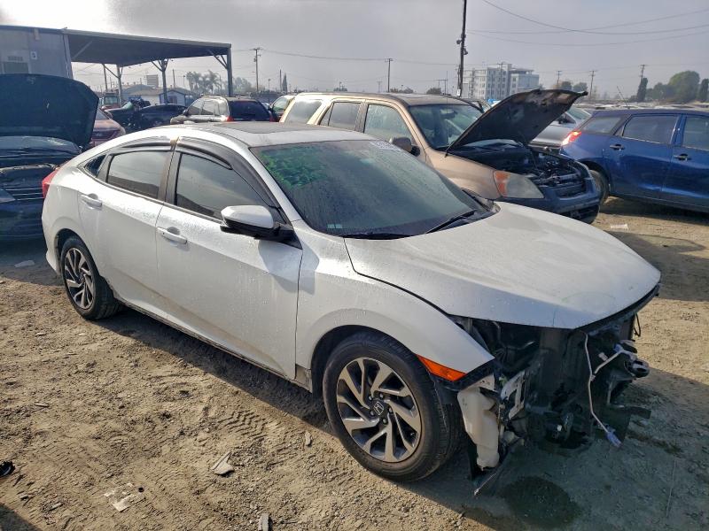 Photo 4 from auction – 2017 HONDA CIVIC EX with VIN 19XFC2F70HE222932