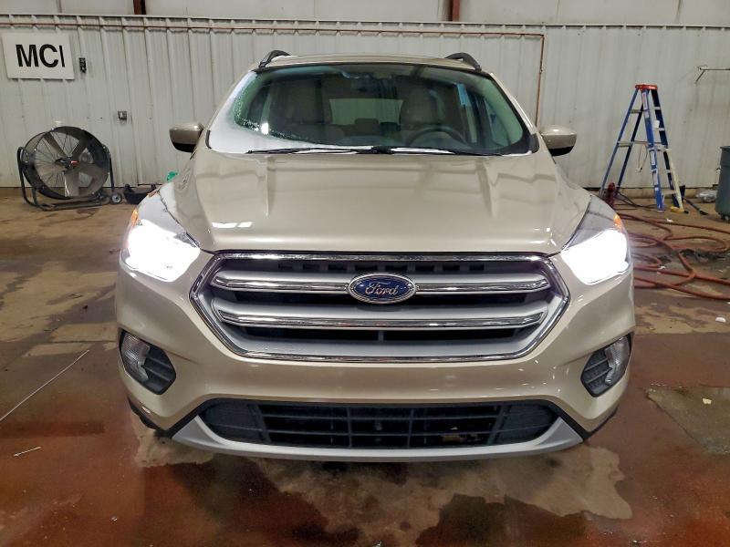 Photo 5 from auction – 2017 FORD ESCAPE SE with VIN 1FMCU9GD8HUB99958