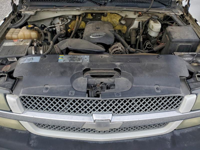Photo 11 from auction – 2003 CHEVROLET SILVERADO with VIN 1GCHC23U83F239298