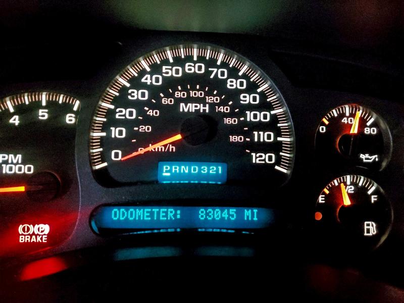 Photo 9 from auction – 2004 CHEVROLET SILVERADO with VIN 1GCEC14X14Z236085