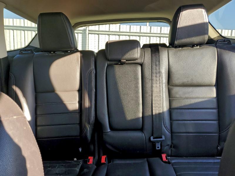 Photo 10 from auction – 2016 FORD ESCAPE with VIN 1FMCU0J95GUC11000