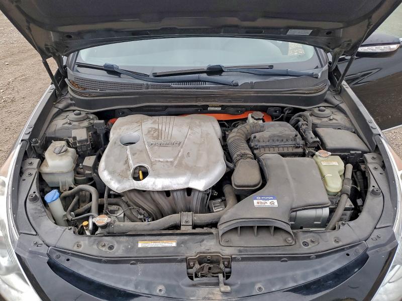 Photo 11 from auction – 2011 HYUNDAI SONATA HYB with VIN KMHEC4A49BA000576