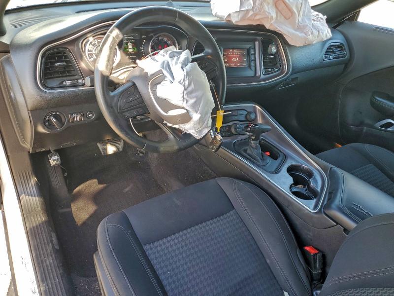 Photo 8 from auction – 2016 DODGE CHALLENGER with VIN 2C3CDZAG1GH312260