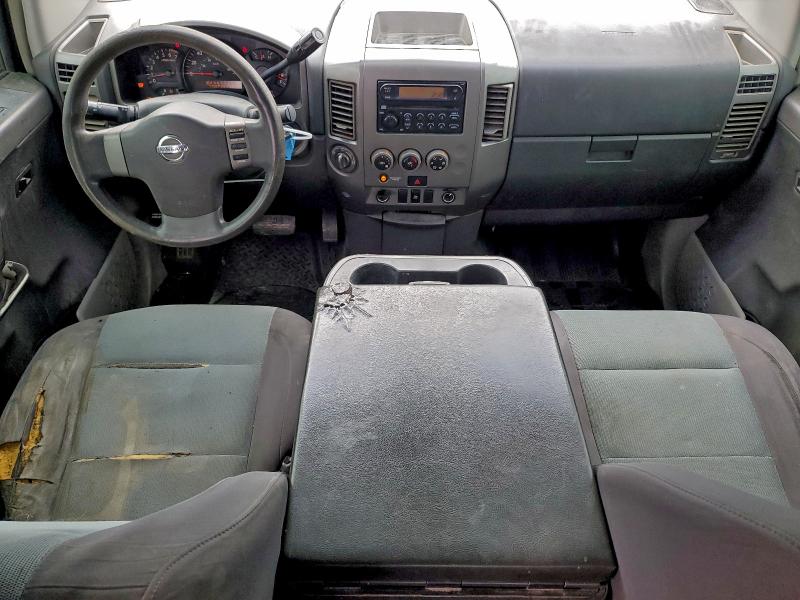 Photo 8 from auction – 2004 NISSAN TITAN with VIN 1N6AA07B74N569636
