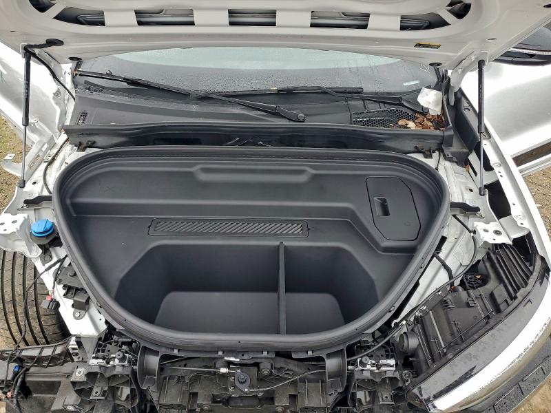 Photo 12 from auction – 2025 AUDI SQ6 E-TRON with VIN WA125BGFXSA011885
