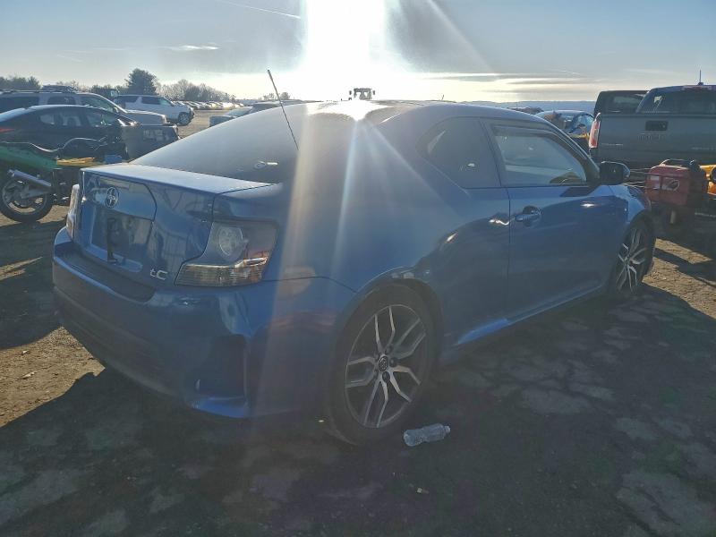 Photo 3 from auction – 2015 TOYOTA SCION TC with VIN JTKJF5C73F3091760