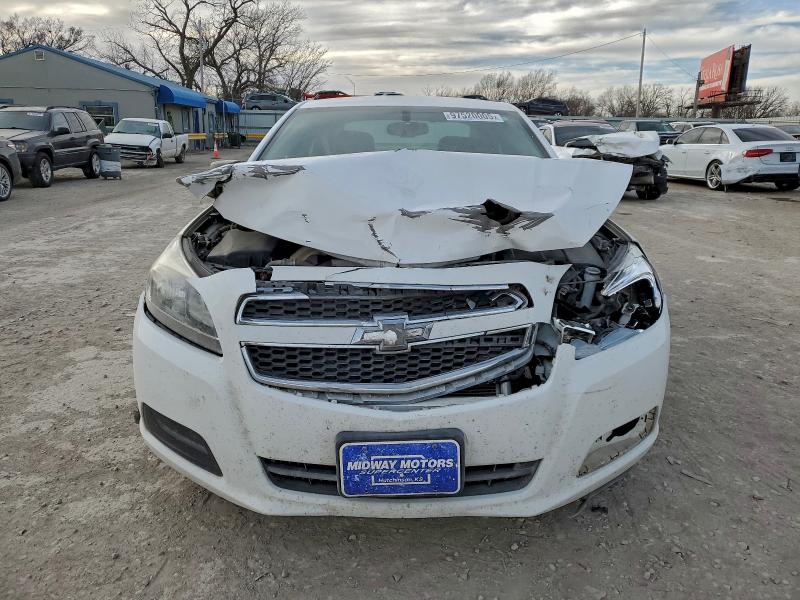 Photo 5 from auction – 2013 CHEVROLET MALIBU LS with VIN 1G11B5SA6DF344980