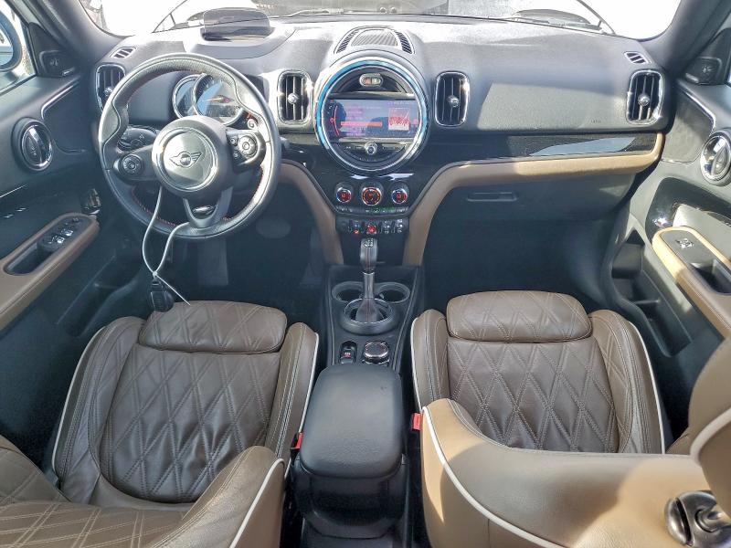 Photo 8 from auction – 2019 MINI COOPER S C with VIN WMZYT5C54K3G93318